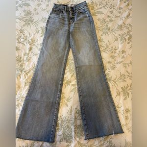 Women’s Daze jeans size 24